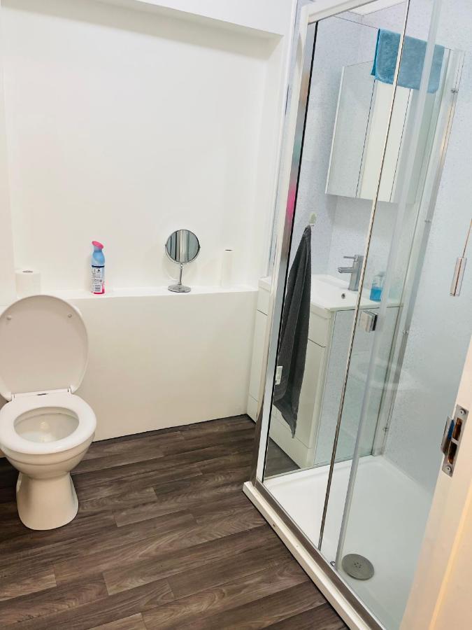 London Rooms With Free Parking 134 Edgware Exterior foto