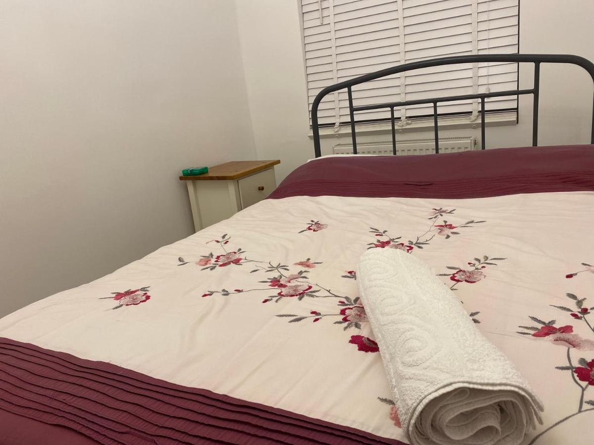 London Rooms With Free Parking 134 Edgware Exterior foto